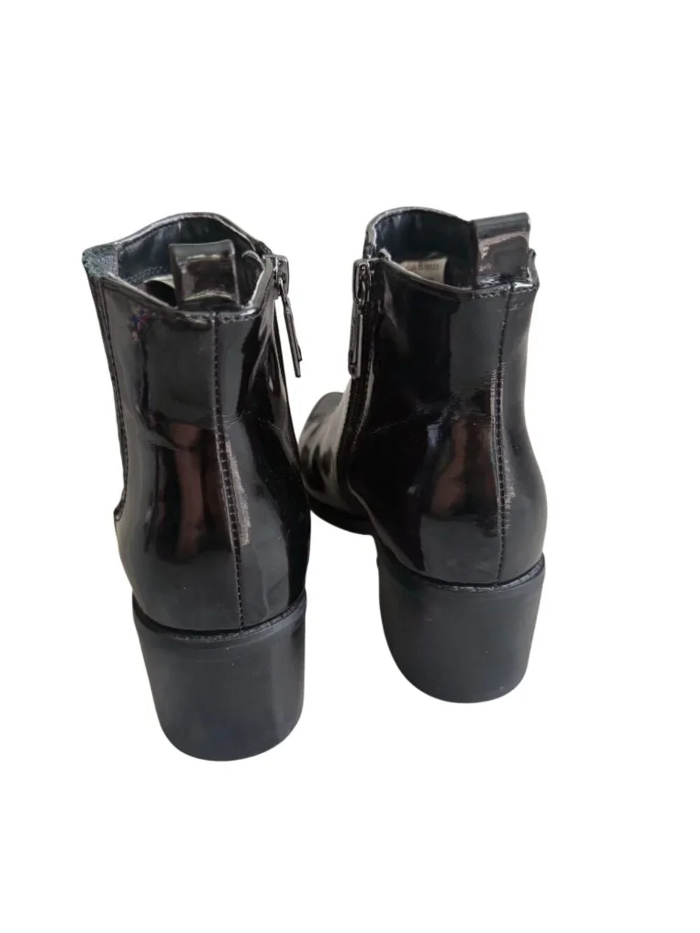 BLONDO Waterproof Black Patent Rain Boots Size 6